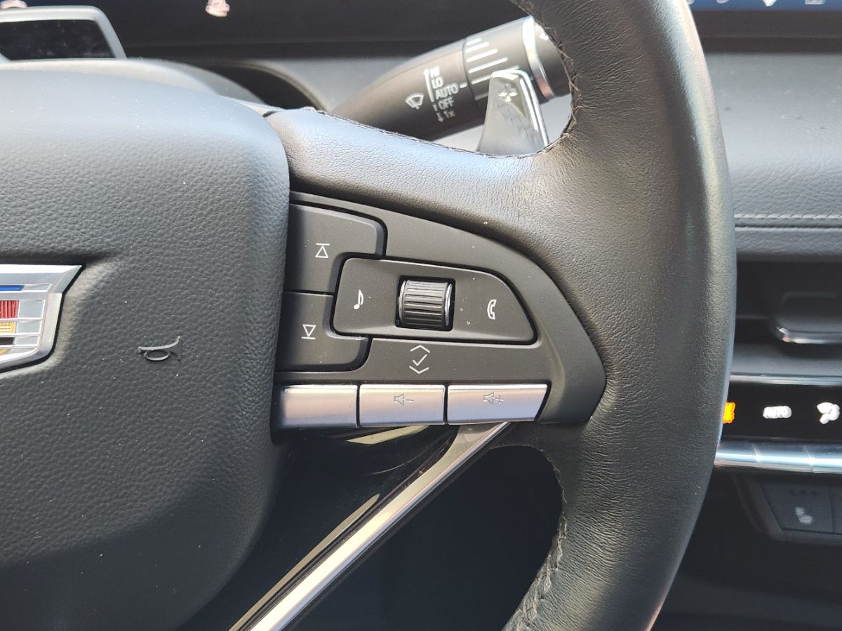 Cadillac CT5 photo 51
