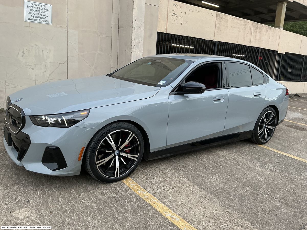 2024 BMW i5 M60