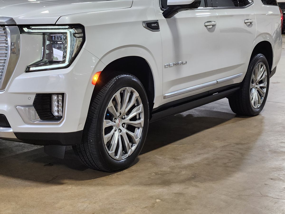 GMC Yukon photo 17
