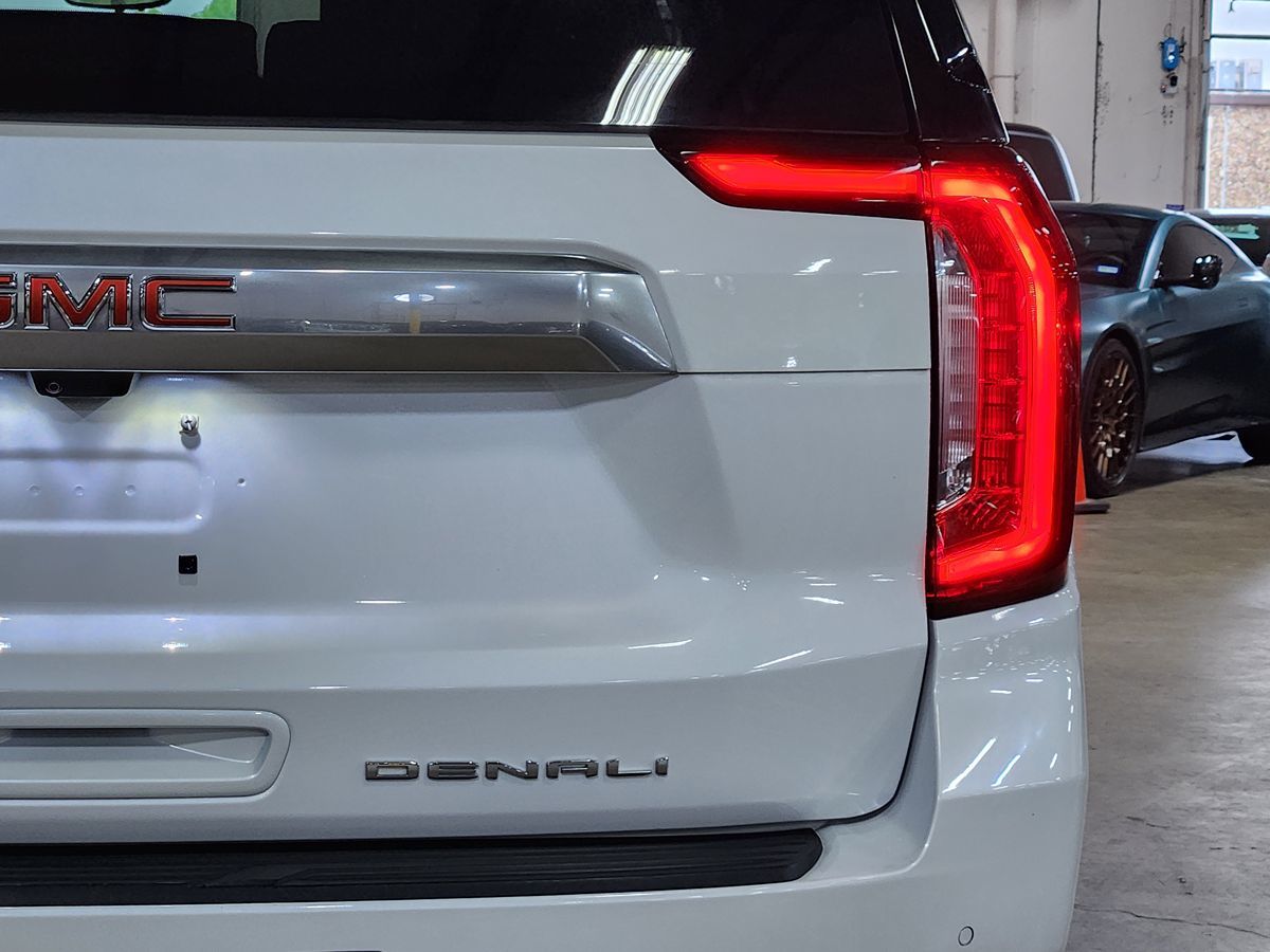 GMC Yukon photo 22