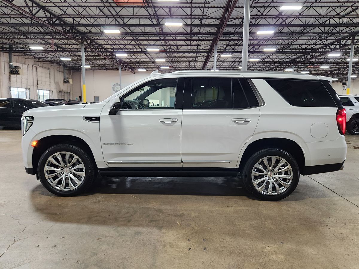 GMC Yukon photo 7