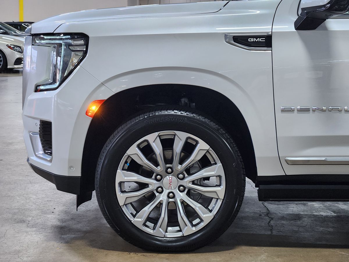 GMC Yukon photo 5