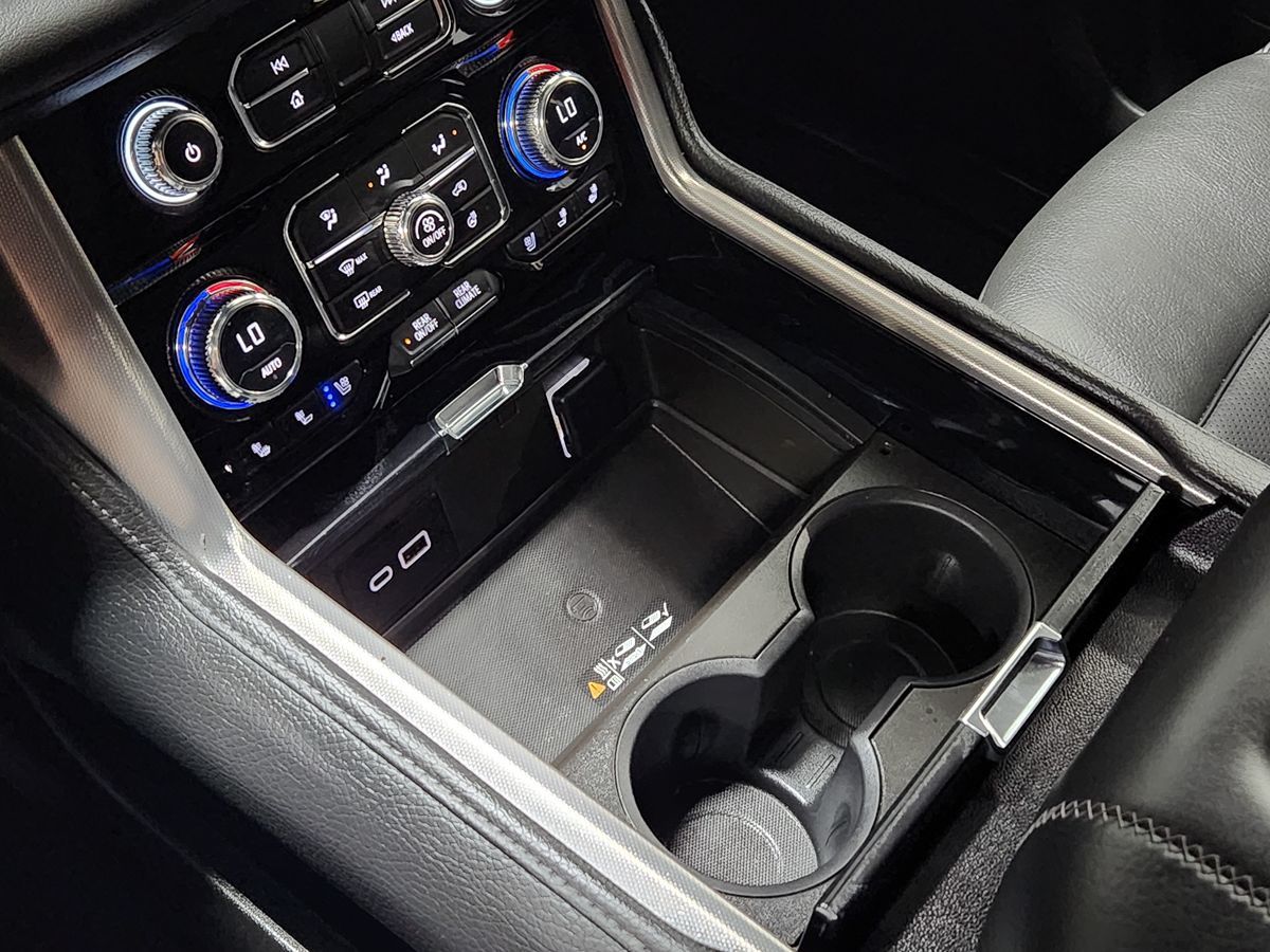 GMC Yukon photo 42