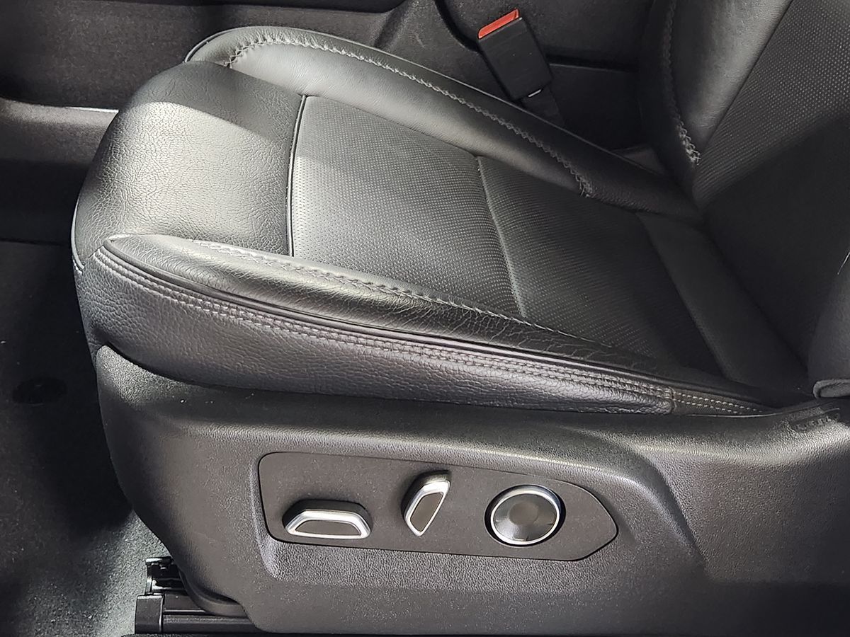 GMC Yukon photo 47