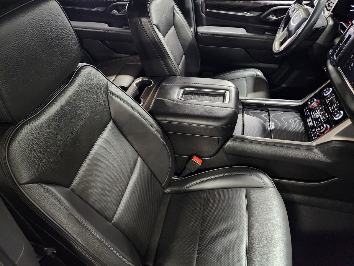 GMC Yukon photo 32