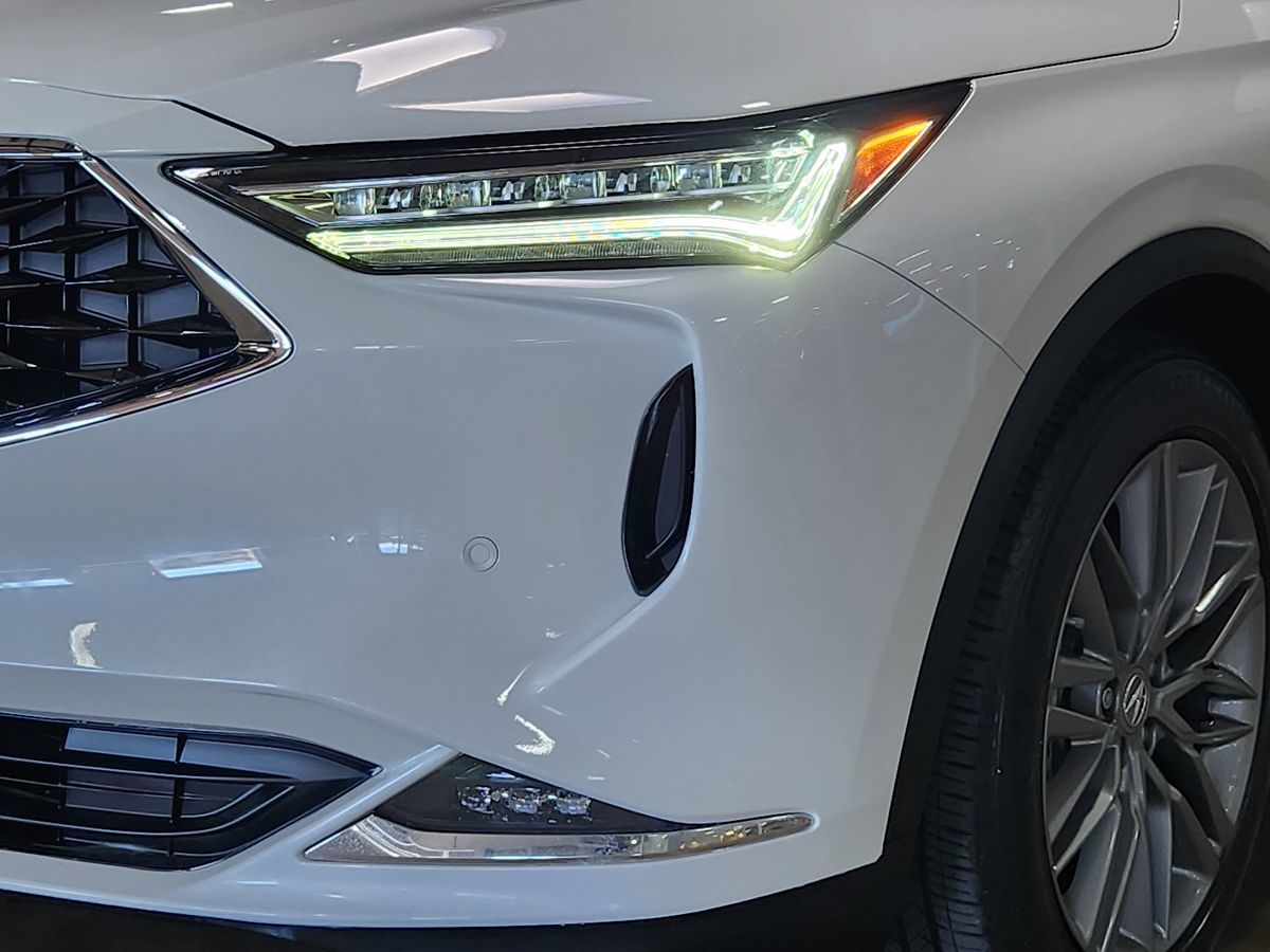 Acura MDX photo 14