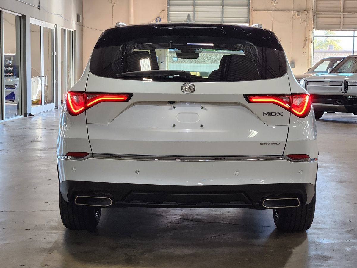 Acura MDX photo 10