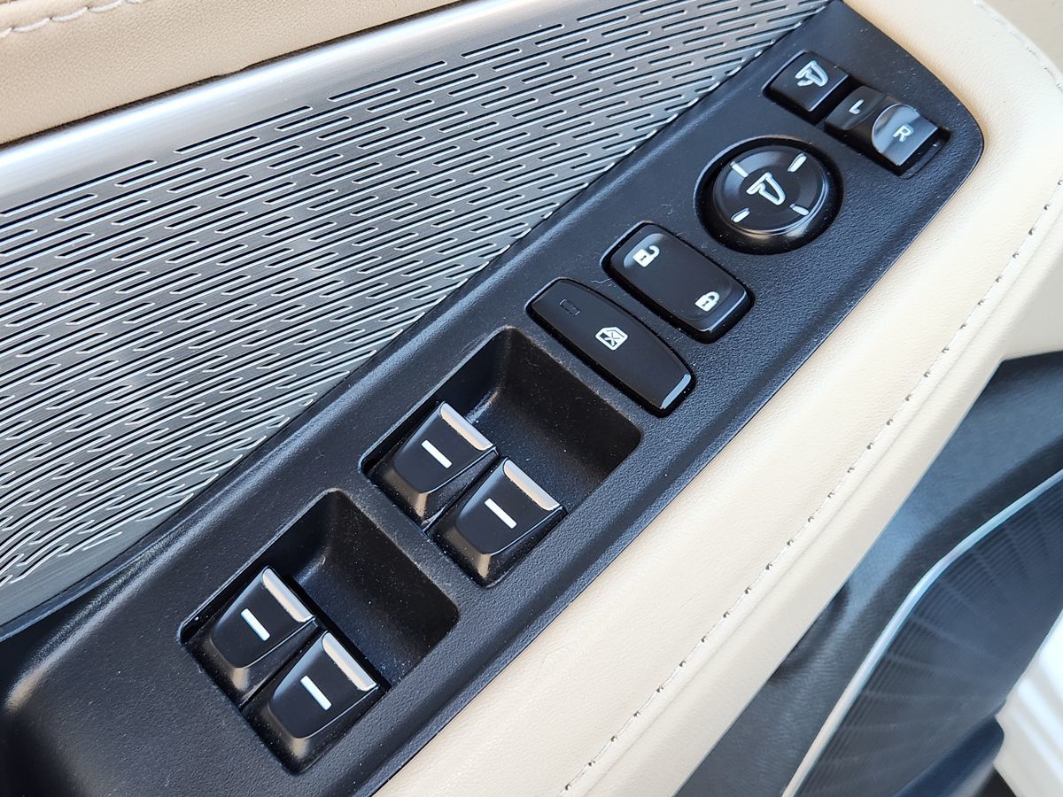 Acura MDX photo 44