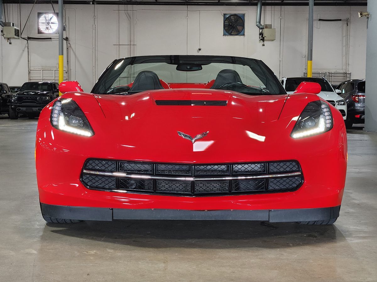 Chevrolet Corvette photo 2