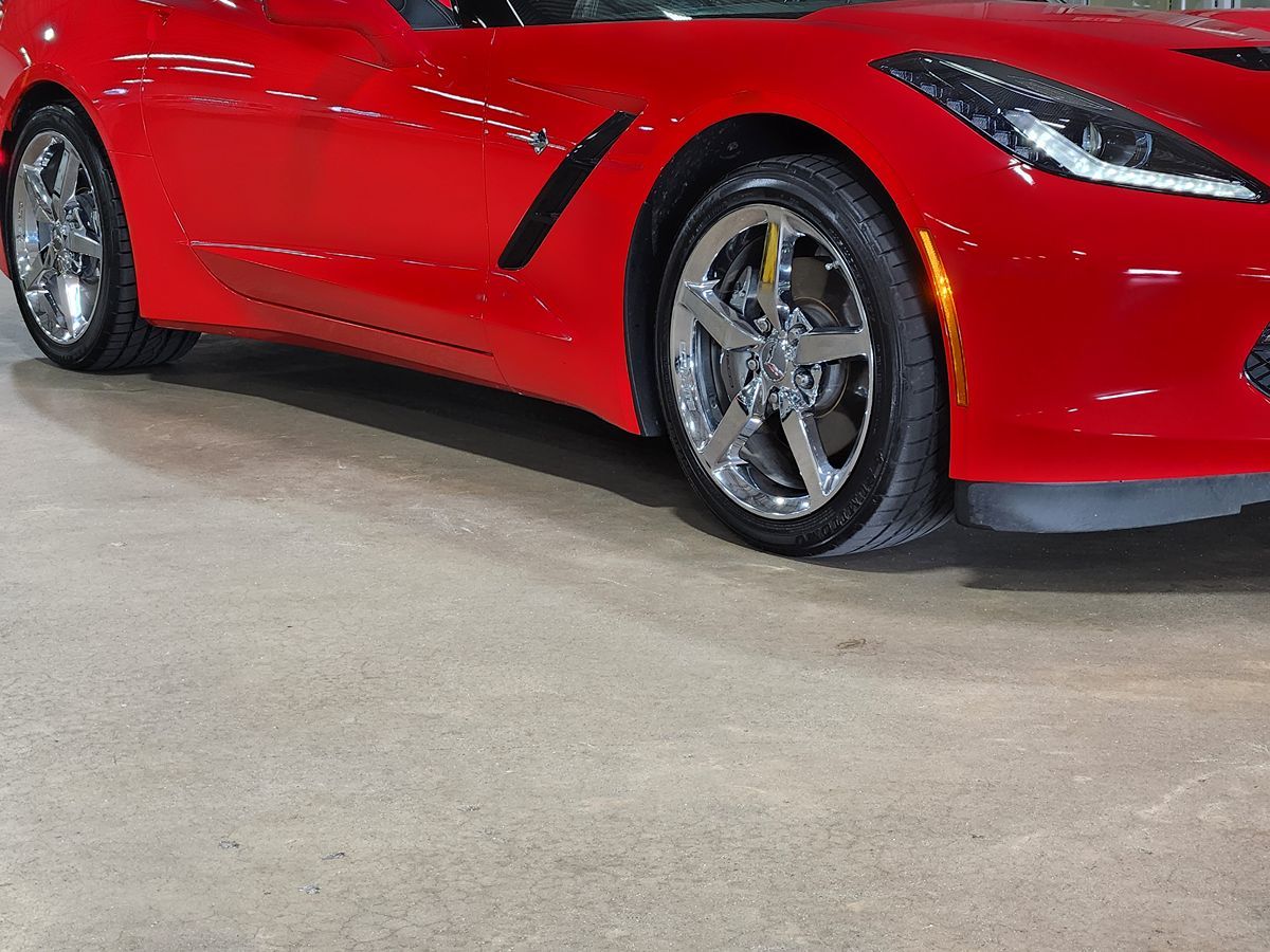 Chevrolet Corvette photo 17