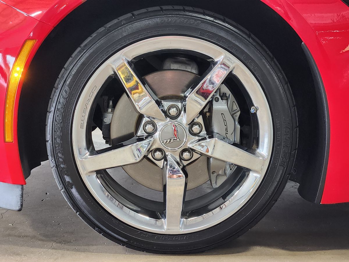 Chevrolet Corvette photo 28