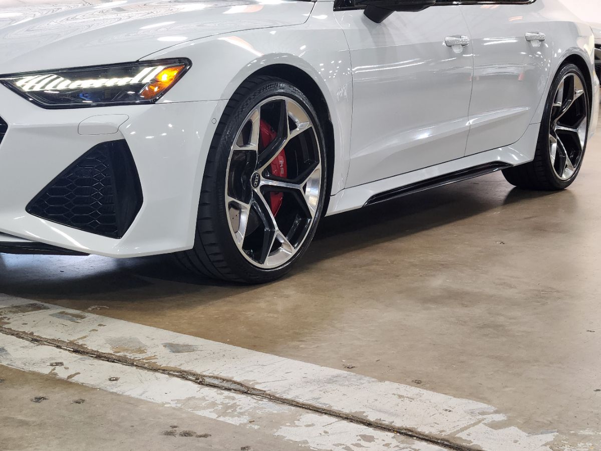Audi RS 7 photo 17