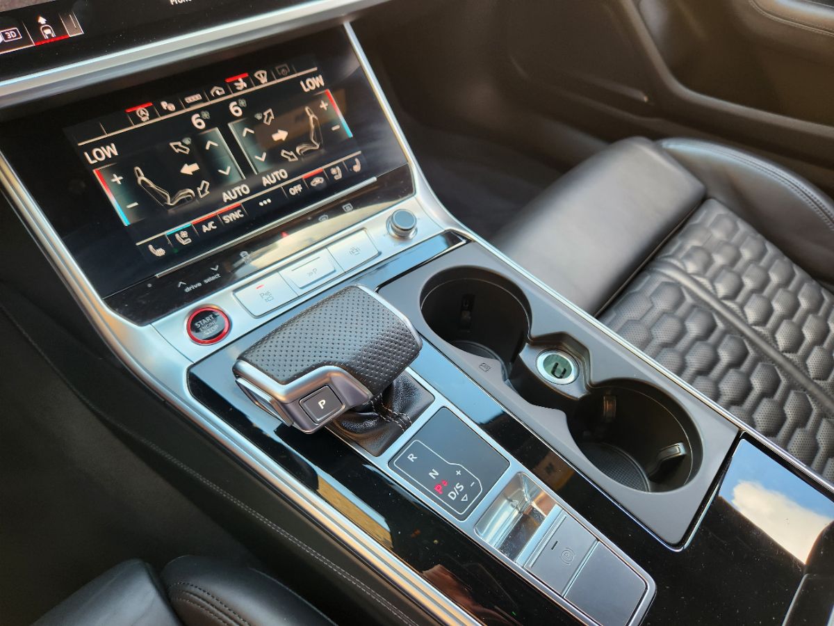 Audi RS 7 photo 38