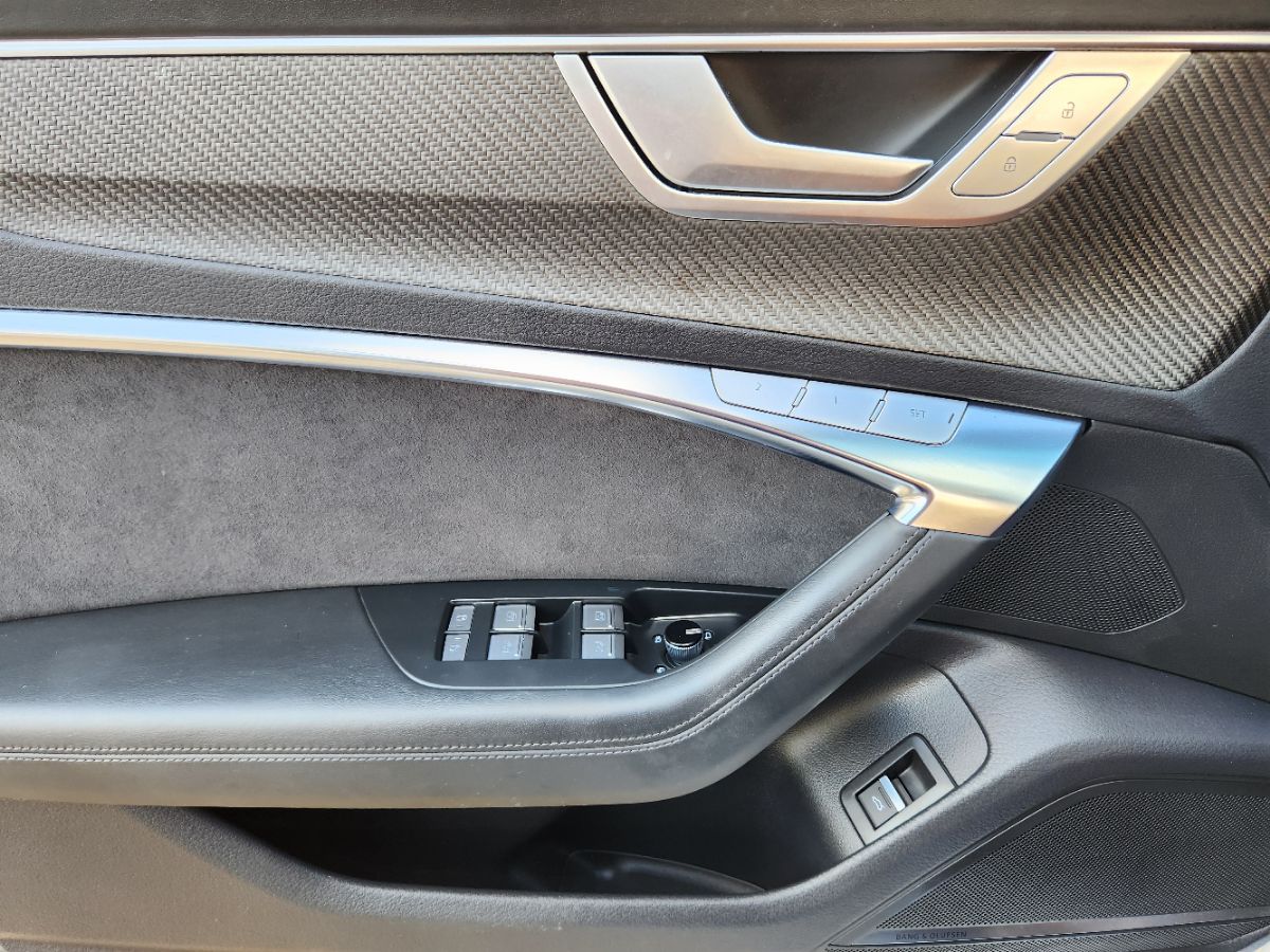 Audi RS 7 photo 41
