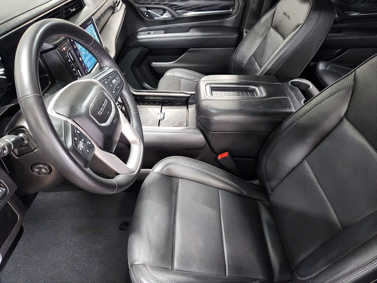 GMC Yukon photo 31