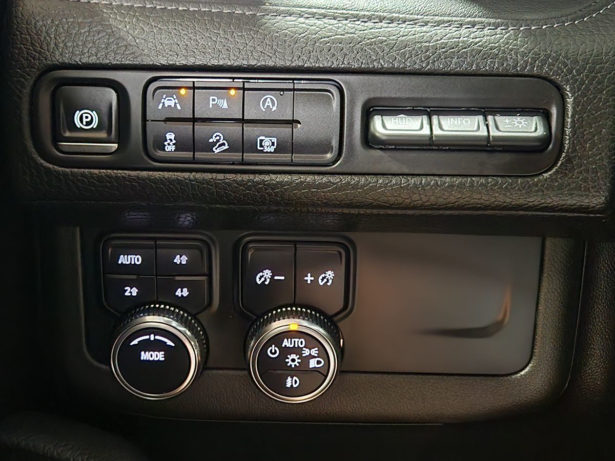 GMC Yukon photo 42