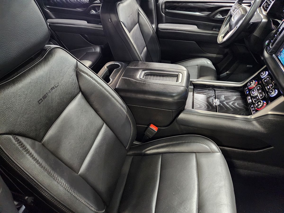 GMC Yukon photo 32