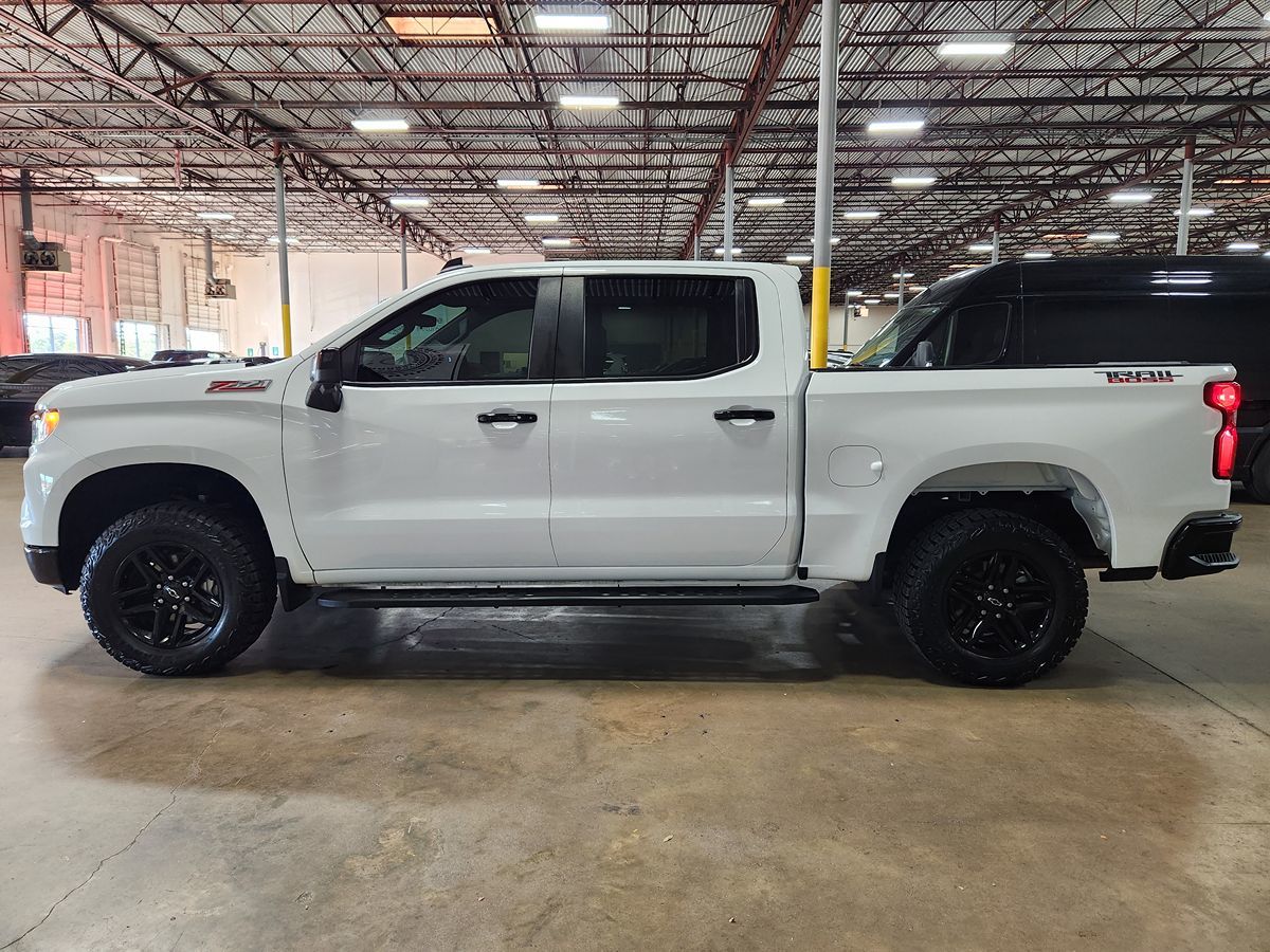 Chevrolet Silverado photo 7