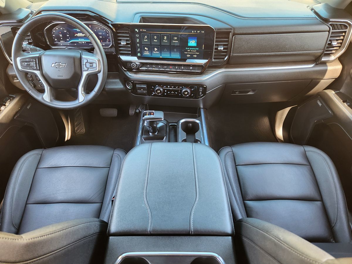 Chevrolet Silverado photo 47