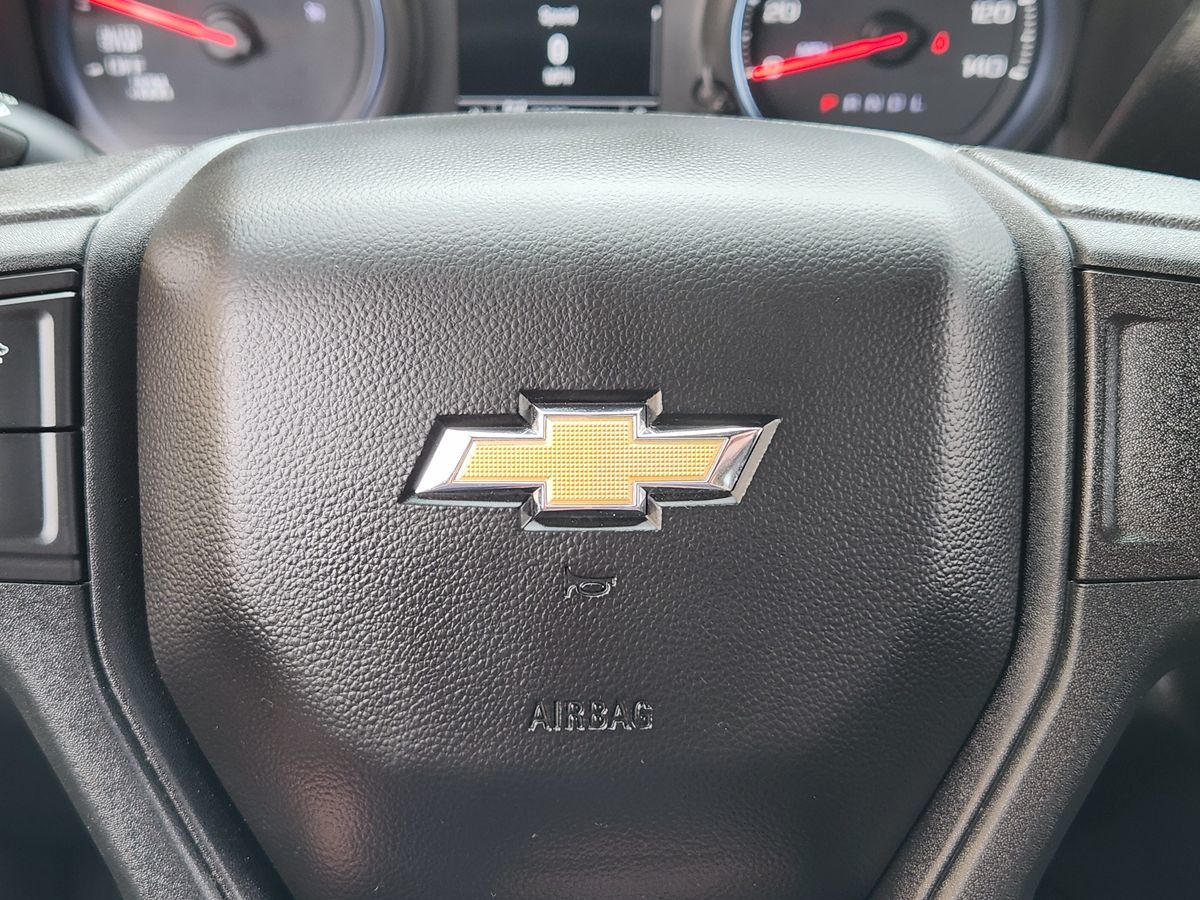 Chevrolet Silverado photo 47