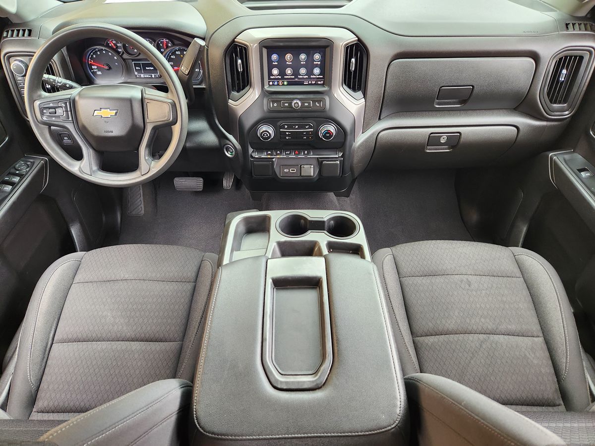 Chevrolet Silverado photo 44
