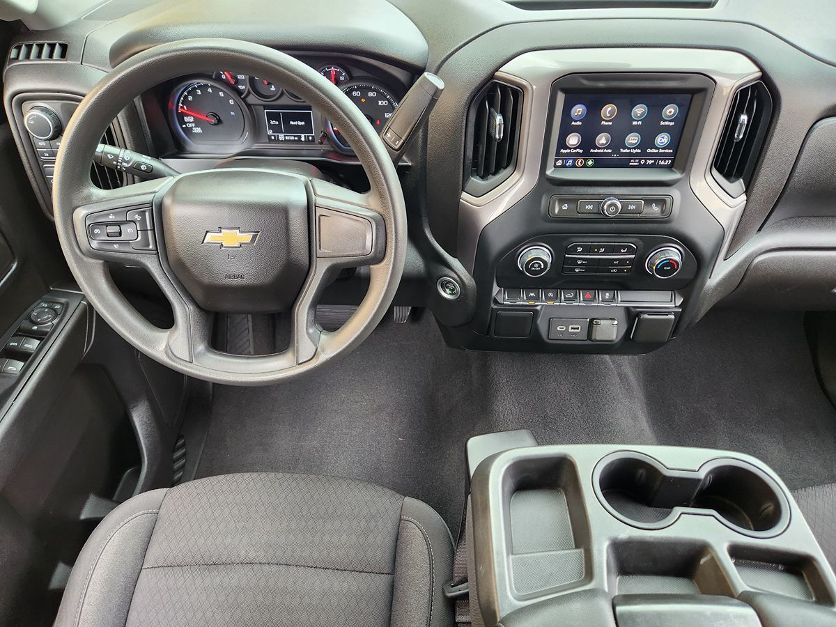 Chevrolet Silverado photo 45