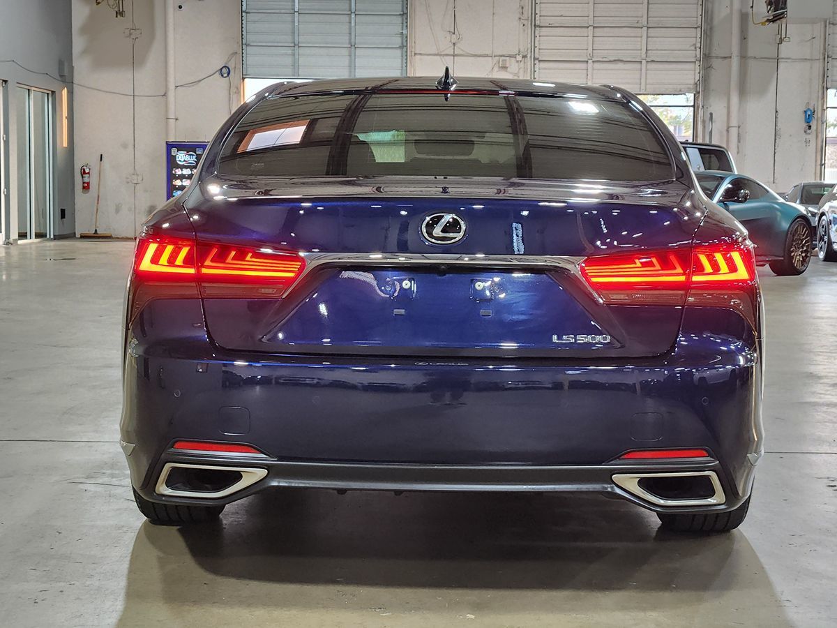 Lexus LS photo 10