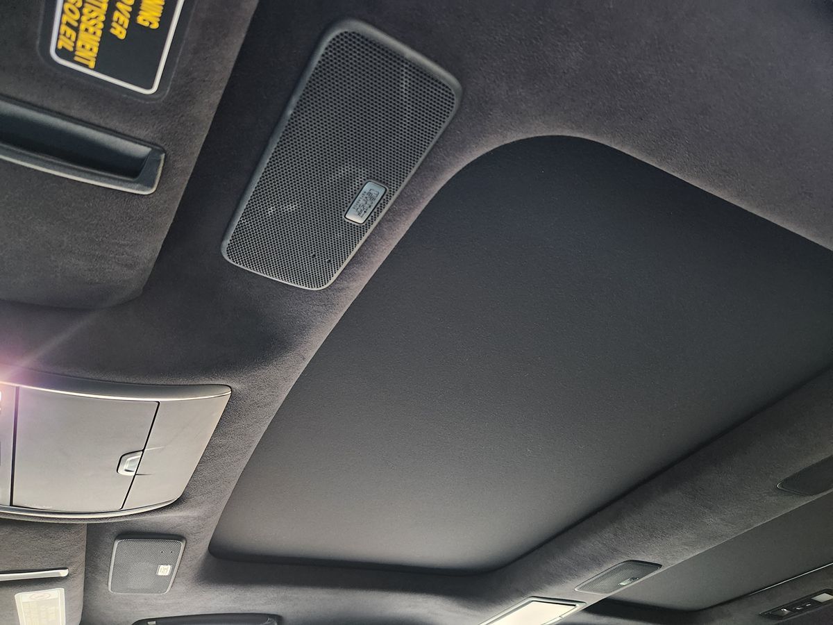 Lexus LS photo 44