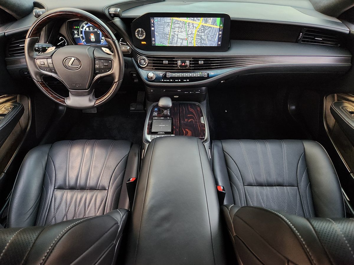 Lexus LS photo 45