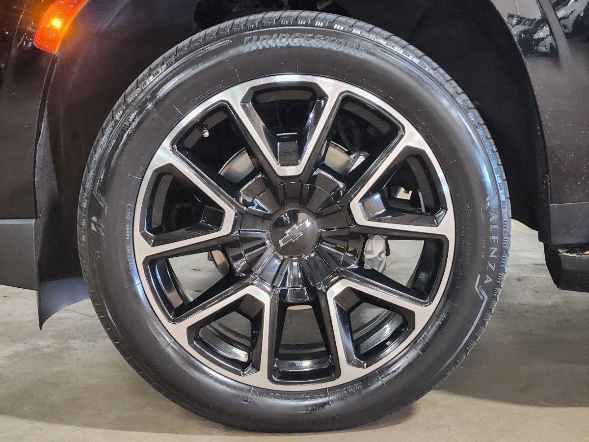 Chevrolet Tahoe photo 18