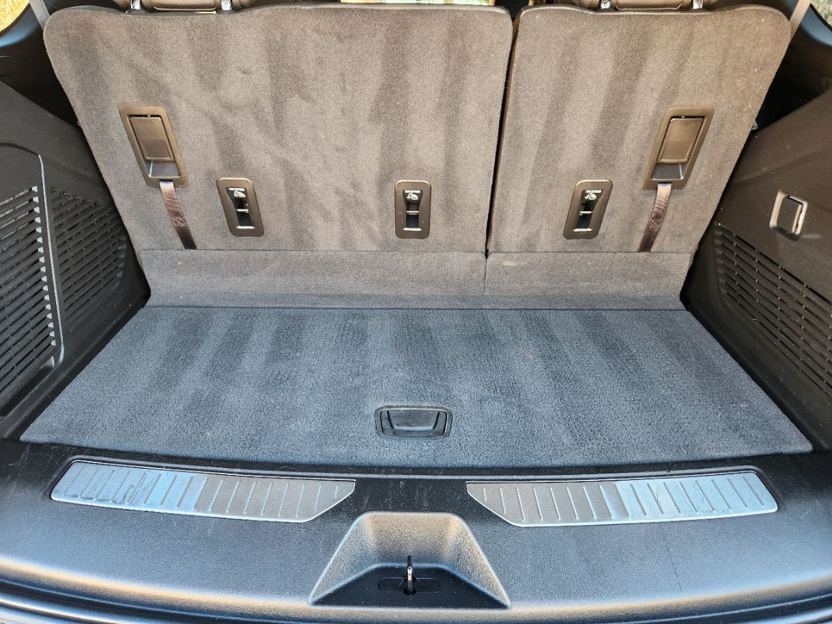 Chevrolet Tahoe photo 54
