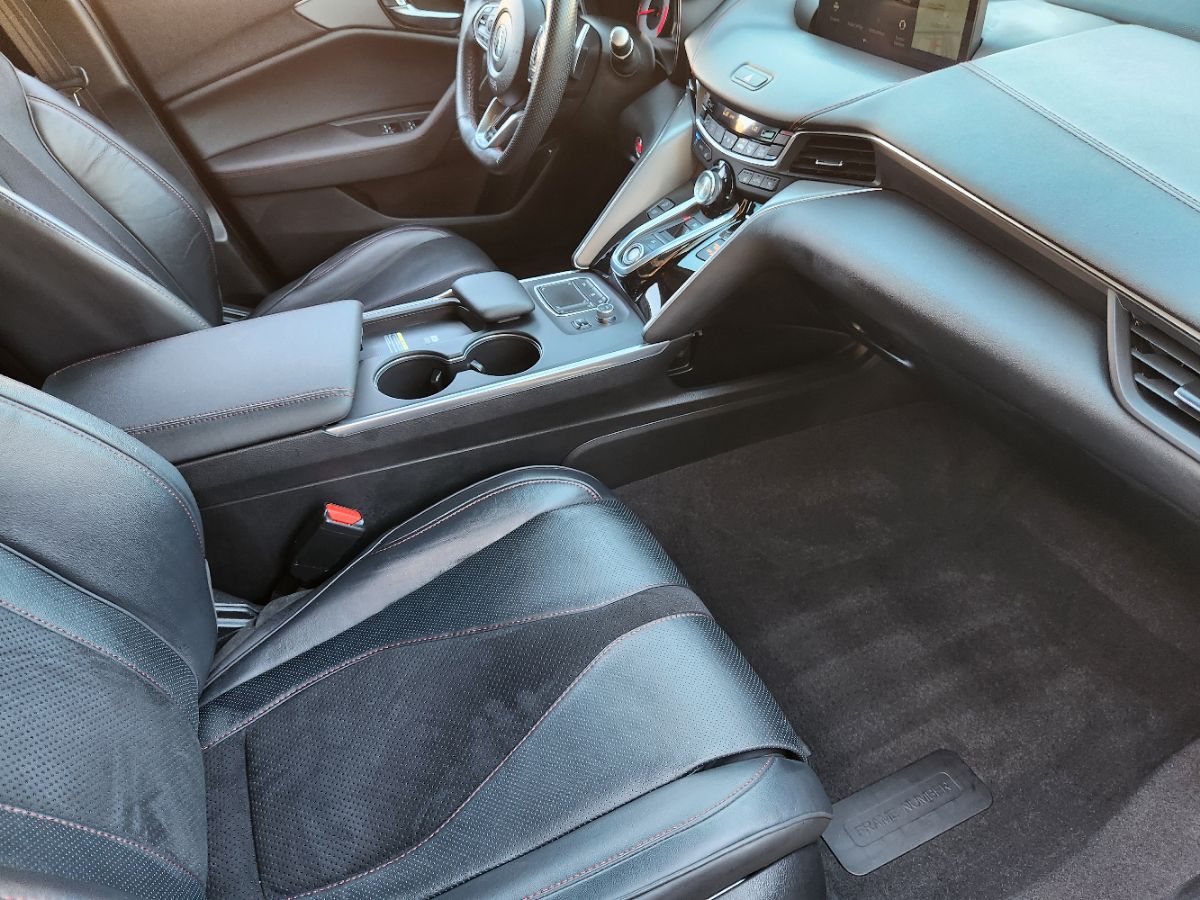 Acura TLX photo 28