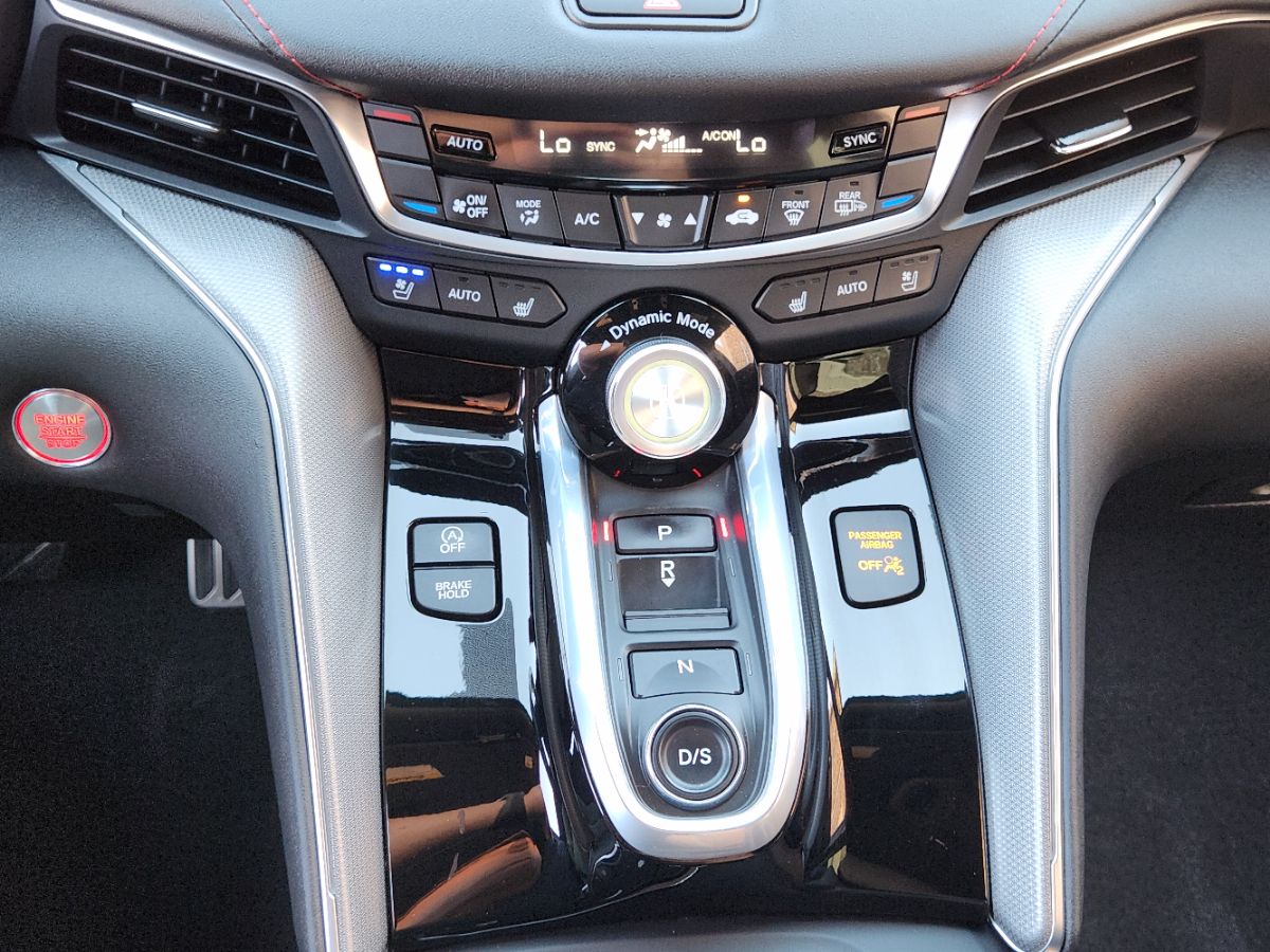 Acura TLX photo 34