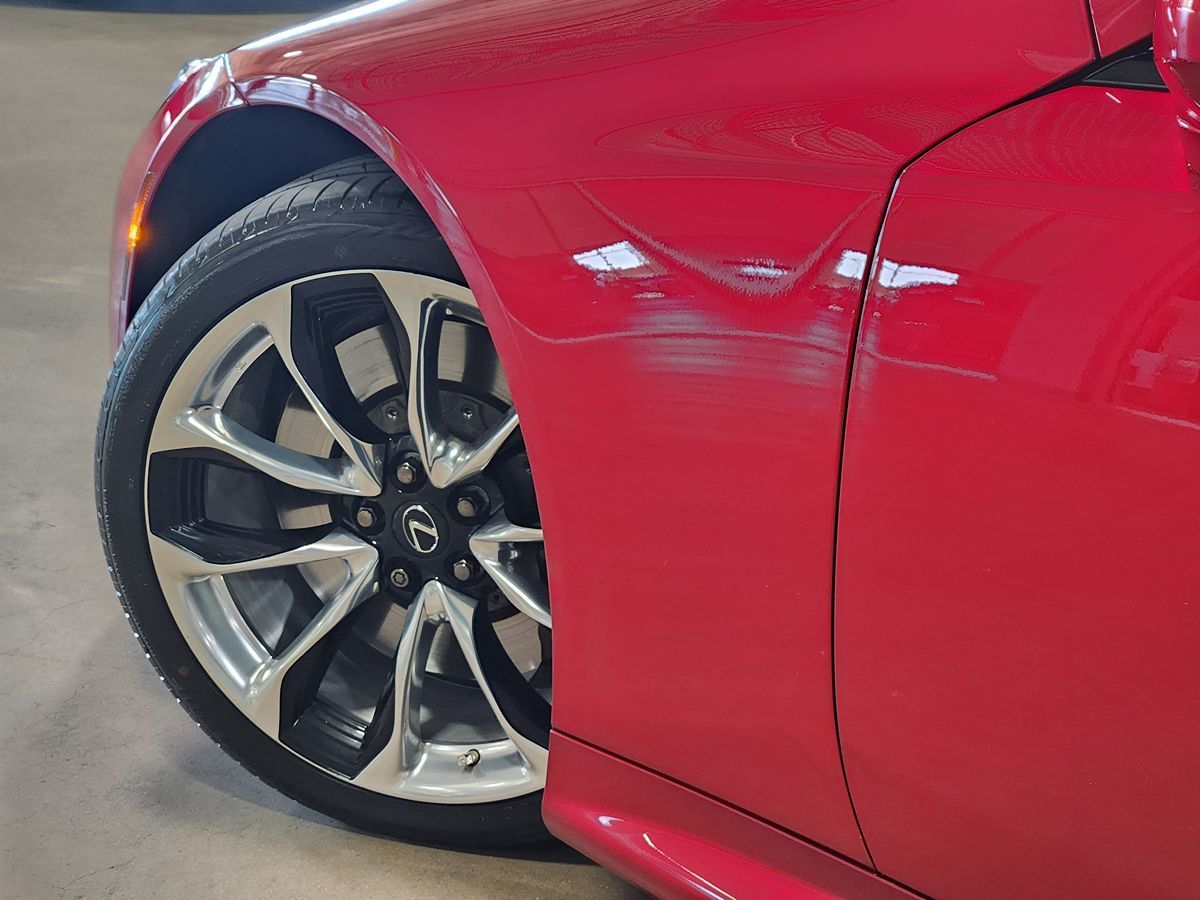 Lexus LC photo 23