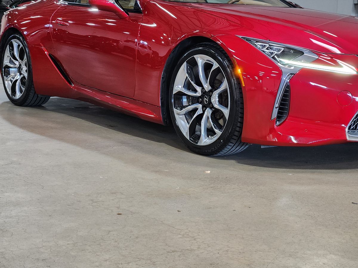 Lexus LC photo 16