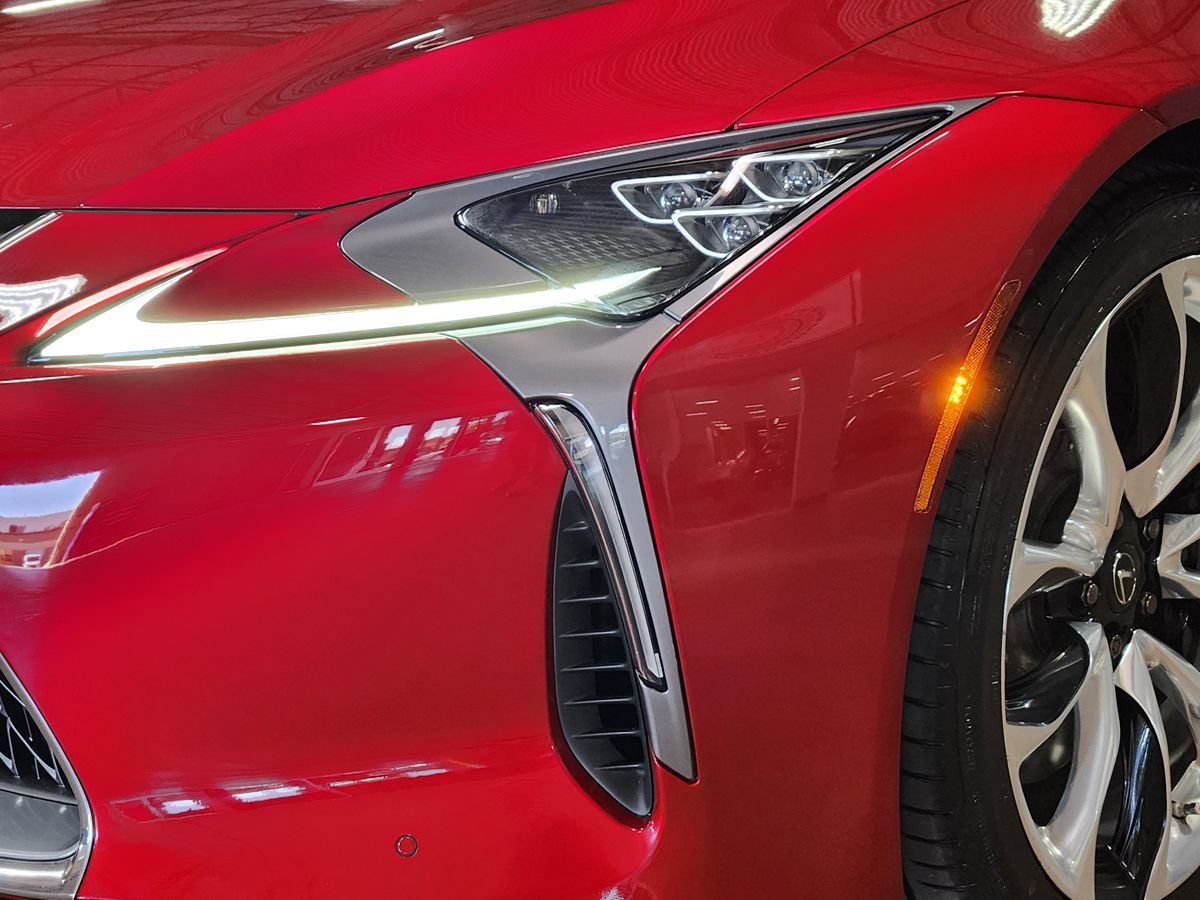 Lexus LC photo 14