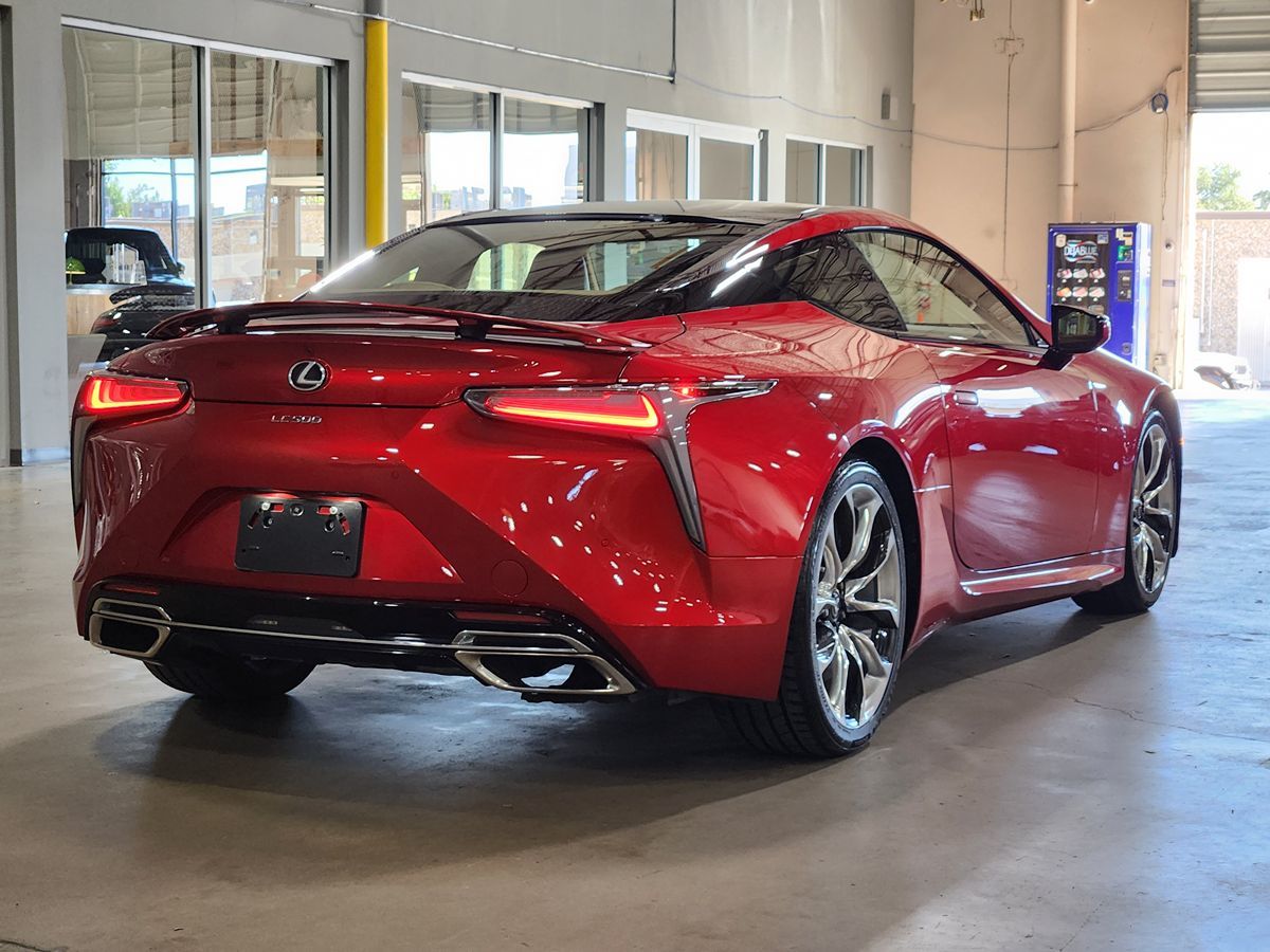 Lexus LC photo 8