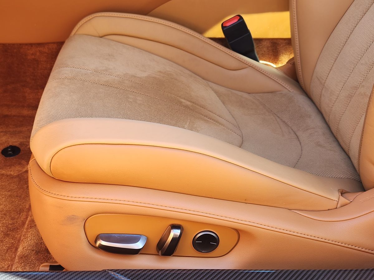 Lexus LC photo 45