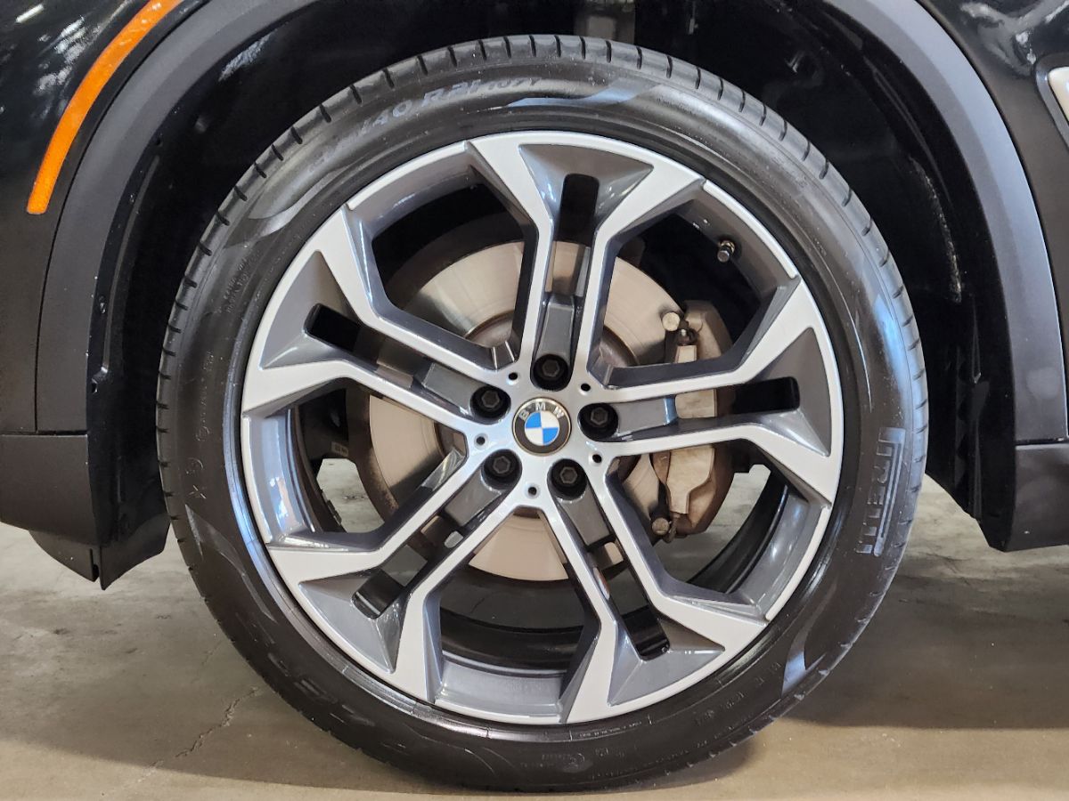 BMW X5 photo 19