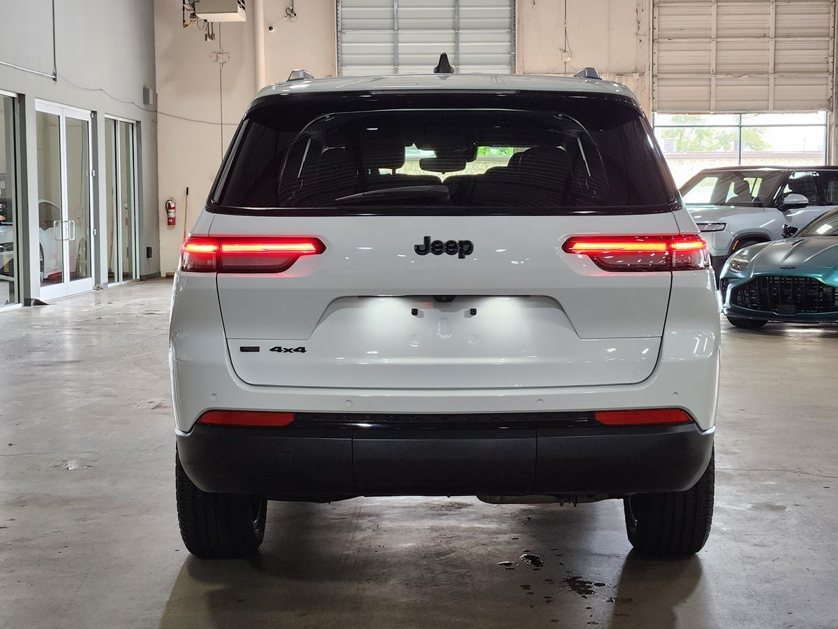 Jeep Grand Cherokee L photo 10