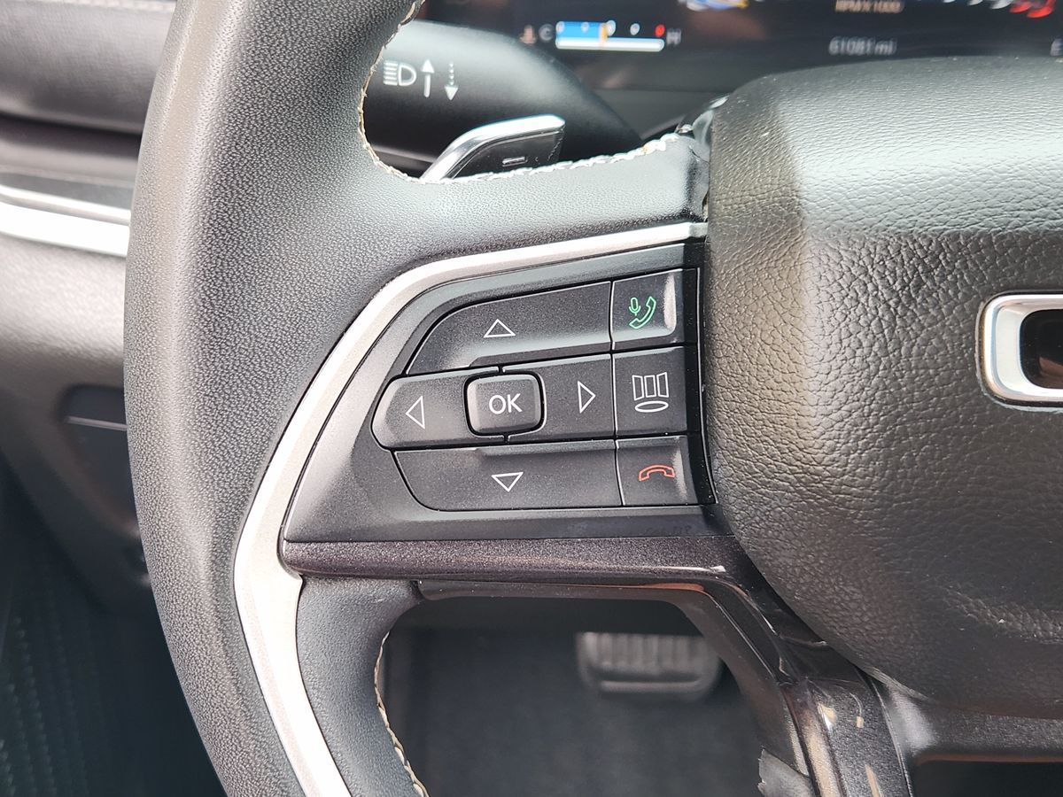 Jeep Grand Cherokee L photo 48