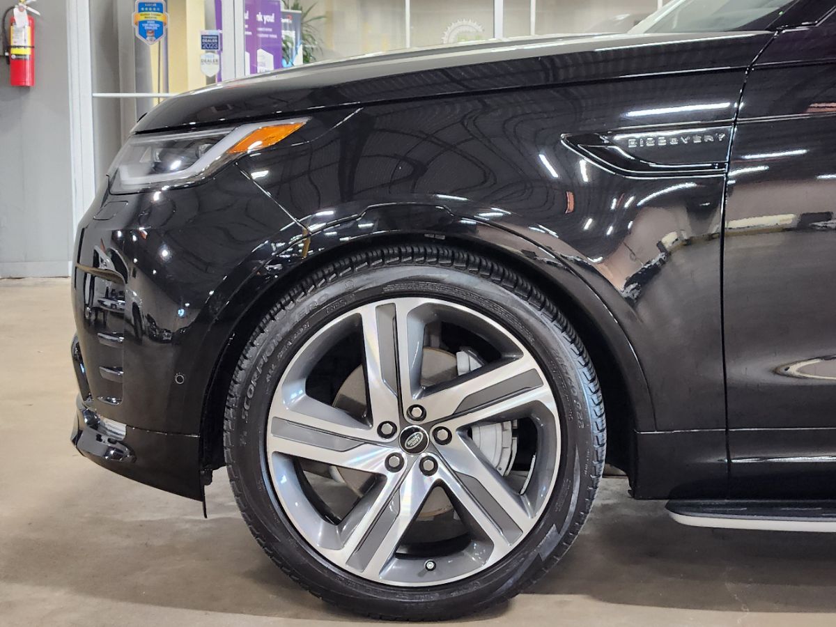 Land Rover Discovery photo 12