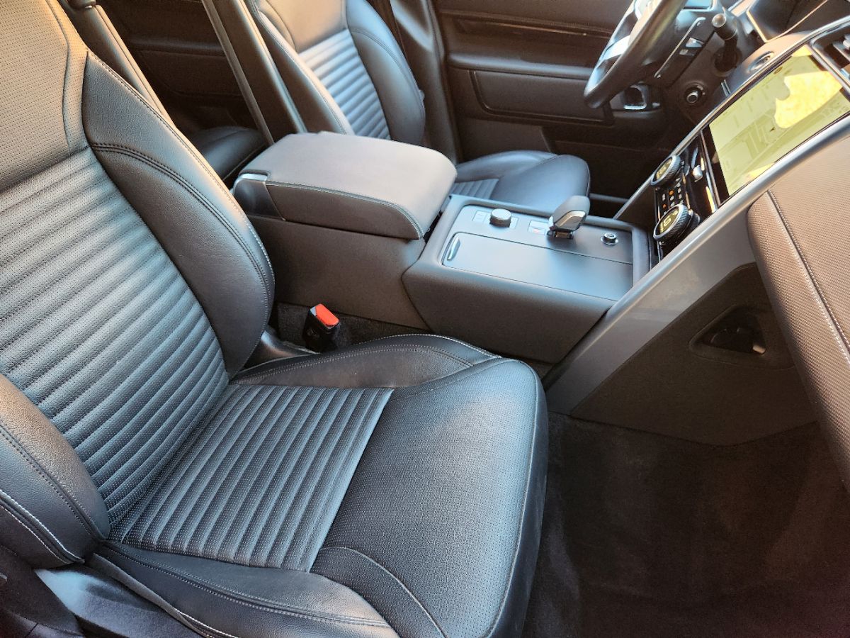 Land Rover Discovery photo 25