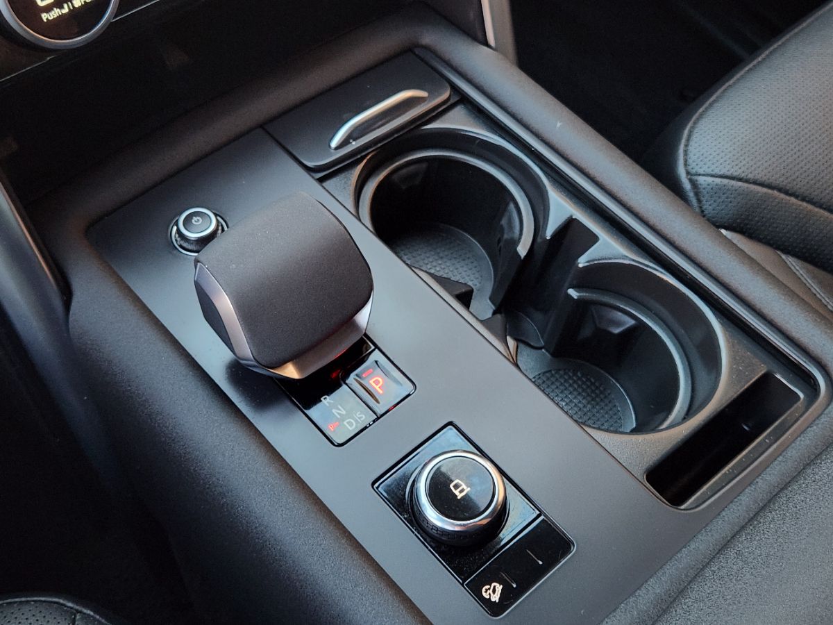 Land Rover Discovery photo 34