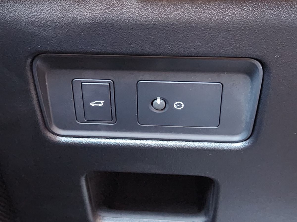 Land Rover Discovery photo 36
