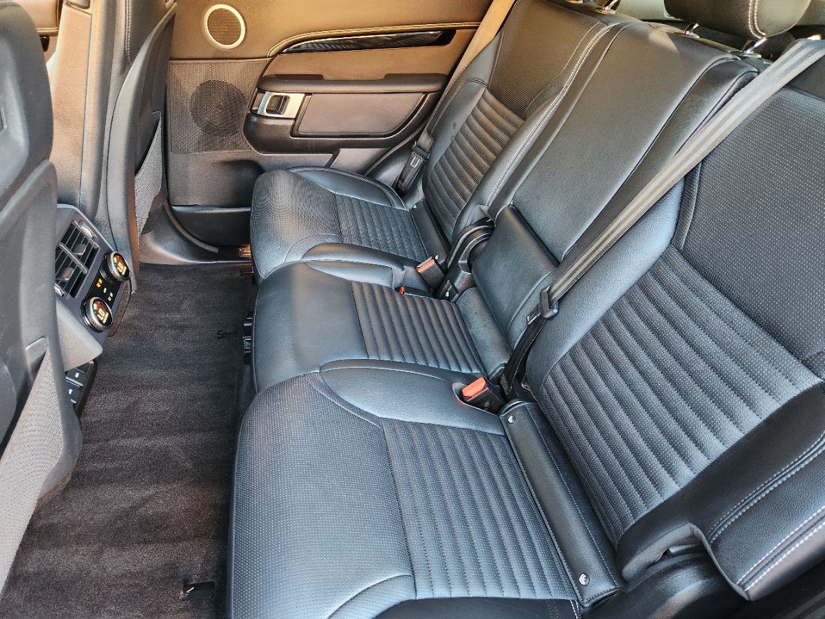 Land Rover Discovery photo 51