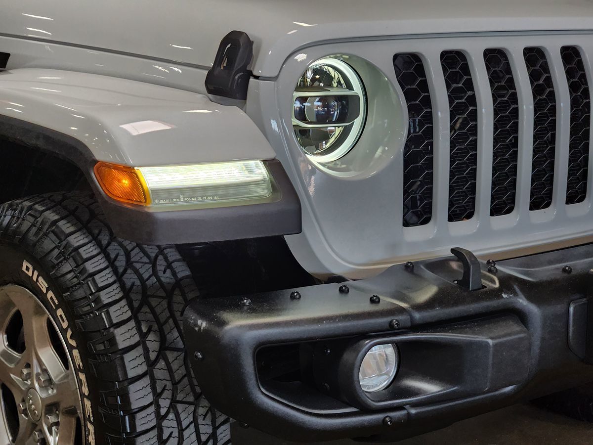 Jeep Gladiator photo 9