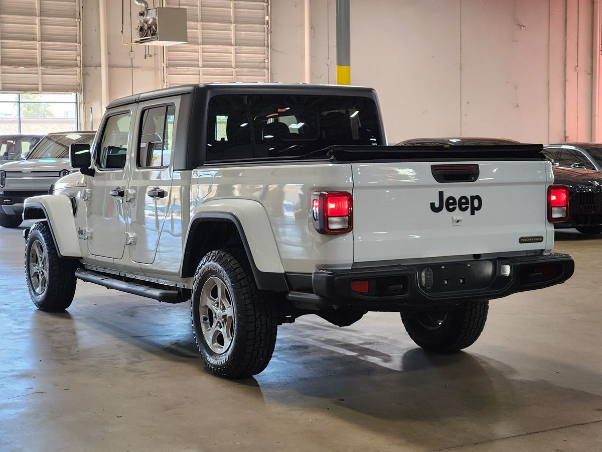 Jeep Gladiator photo 8