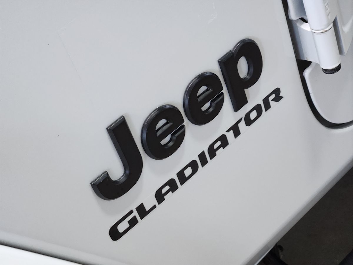 Jeep Gladiator photo 17