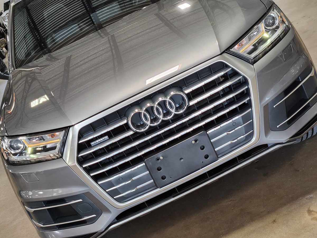 Audi Q7 photo 19
